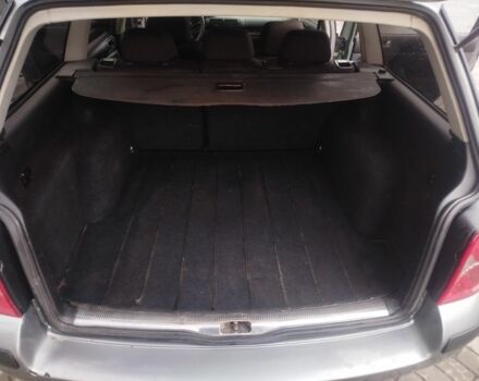 Сірий Фольксваген Пассат Варіант, об'ємом двигуна 1.6 л та пробігом 343 тис. км за 4100 $, фото 5 на Automoto.ua