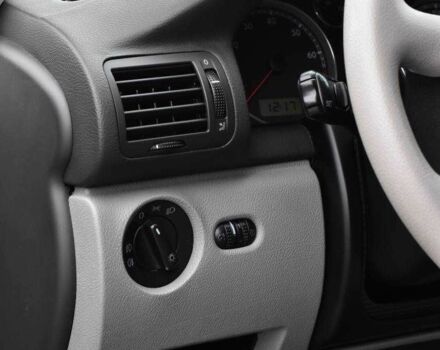 Серый Фольксваген Пассат Вариант, объемом двигателя 1.6 л и пробегом 205 тыс. км за 6250 $, фото 13 на Automoto.ua