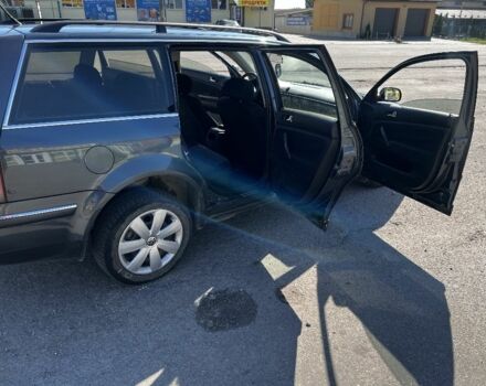 Сірий Фольксваген Пассат Варіант, об'ємом двигуна 2.5 л та пробігом 300 тис. км за 3800 $, фото 5 на Automoto.ua