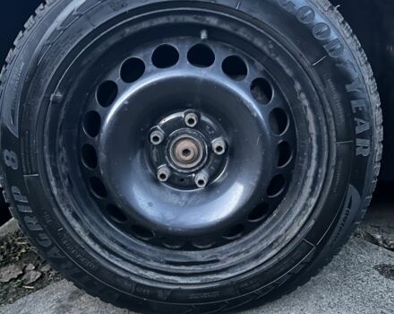 Серый Фольксваген Пассат Вариант, объемом двигателя 1.6 л и пробегом 245 тыс. км за 2200 $, фото 4 на Automoto.ua