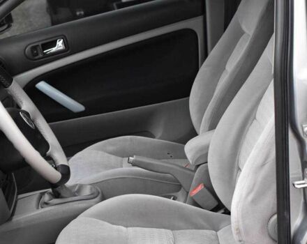 Серый Фольксваген Пассат Вариант, объемом двигателя 1.6 л и пробегом 205 тыс. км за 6250 $, фото 14 на Automoto.ua