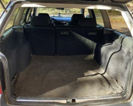 Фольксваген Пассат Вариант 2002 в Славянске на Automoto.ua Серый Фольксваген Пассат Вариант, объемом двигателя 1.9 л и пробегом 360 тыс. км за 2400 $, фото 5 на Automoto.ua