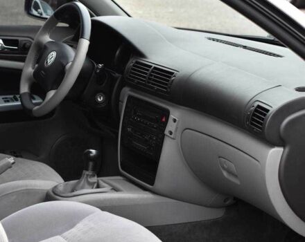 Серый Фольксваген Пассат Вариант, объемом двигателя 1.6 л и пробегом 205 тыс. км за 6250 $, фото 9 на Automoto.ua