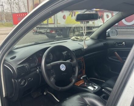 Сірий Фольксваген Пассат Варіант, об'ємом двигуна 2.5 л та пробігом 330 тис. км за 4700 $, фото 5 на Automoto.ua