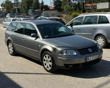 Фольксваген Пассат Вариант 2002 в Кременце на Automoto.ua Серый Фольксваген Пассат Вариант, объемом двигателя 0 л и пробегом 300 тыс. км за 1799 $, фото 1 на Automoto.ua