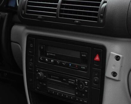 Серый Фольксваген Пассат Вариант, объемом двигателя 1.6 л и пробегом 205 тыс. км за 6250 $, фото 12 на Automoto.ua