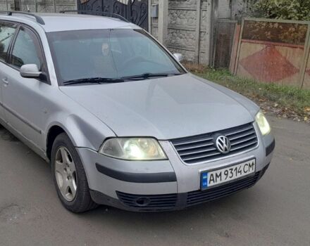 Фольксваген Пассат Варіант 2002 у Малине на Automoto.ua Сірий Фольксваген Пассат Варіант, об'ємом двигуна 1.9 л та пробігом 400 тис. км за 3000 $, фото 1 на Automoto.ua