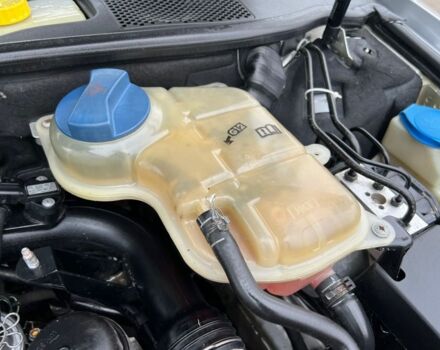 Серый Фольксваген Пассат Вариант, объемом двигателя 1.9 л и пробегом 438 тыс. км за 3600 $, фото 9 на Automoto.ua