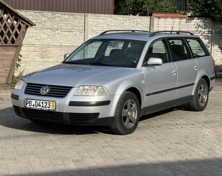 Серый Фольксваген Пассат Вариант, объемом двигателя 0 л и пробегом 198 тыс. км за 4400 $, фото 1 на Automoto.ua