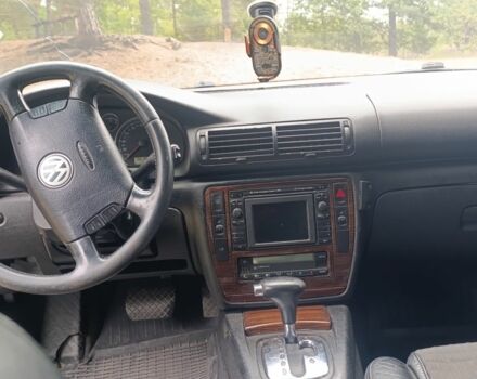 Фольксваген Пассат Вариант 2003 в Вараш (Кузнецовск) на Automoto.ua Серый Фольксваген Пассат Вариант, объемом двигателя 2.5 л и пробегом 350 тыс. км за 3800 $, фото 3 на Automoto.ua