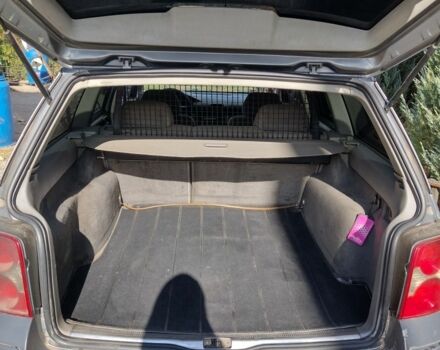 Серый Фольксваген Пассат Вариант, объемом двигателя 2.5 л и пробегом 340 тыс. км за 2500 $, фото 5 на Automoto.ua