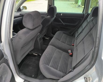 Сірий Фольксваген Пассат Варіант, об'ємом двигуна 1.6 л та пробігом 118 тис. км за 5700 $, фото 20 на Automoto.ua