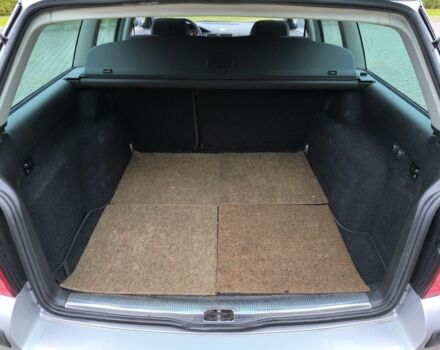 Сірий Фольксваген Пассат Варіант, об'ємом двигуна 1.6 л та пробігом 118 тис. км за 5700 $, фото 22 на Automoto.ua