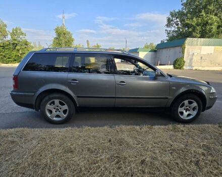 Серый Фольксваген Пассат Вариант, объемом двигателя 2.5 л и пробегом 390 тыс. км за 3400 $, фото 6 на Automoto.ua