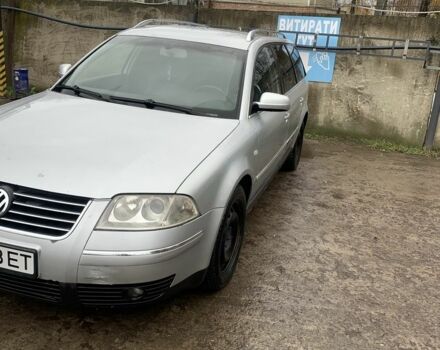 Серый Фольксваген Пассат Вариант, объемом двигателя 2.5 л и пробегом 389 тыс. км за 3000 $, фото 1 на Automoto.ua