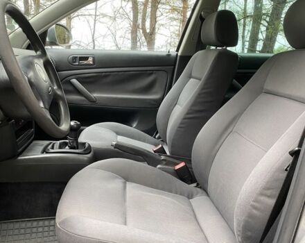 Серый Фольксваген Пассат Вариант, объемом двигателя 1.6 л и пробегом 166 тыс. км за 4700 $, фото 9 на Automoto.ua