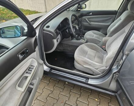 Фольксваген Пассат Варіант 2003 у Житомирі на Automoto.ua Сірий Фольксваген Пассат Варіант, об'ємом двигуна 1.9 л та пробігом 300 тис. км за 2100 $, фото 8 на Automoto.ua