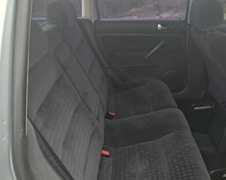 Сірий Фольксваген Пассат Варіант, об'ємом двигуна 2 л та пробігом 215 тис. км за 4500 $, фото 13 на Automoto.ua