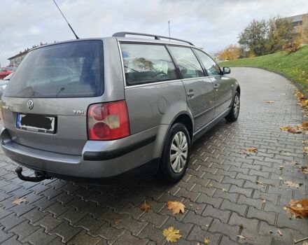 Фольксваген Пассат Варіант 2003 у Житомирі на Automoto.ua Сірий Фольксваген Пассат Варіант, об'ємом двигуна 1.9 л та пробігом 300 тис. км за 2100 $, фото 2 на Automoto.ua