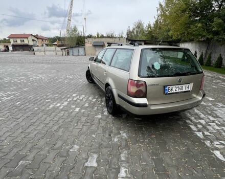 Сірий Фольксваген Пассат Варіант, об'ємом двигуна 1.8 л та пробігом 217 тис. км за 4300 $, фото 4 на Automoto.ua