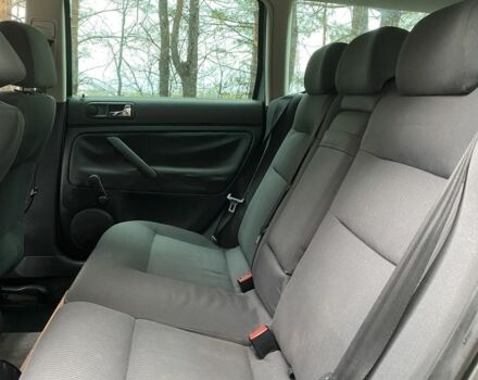 Серый Фольксваген Пассат Вариант, объемом двигателя 1.6 л и пробегом 166 тыс. км за 4700 $, фото 12 на Automoto.ua