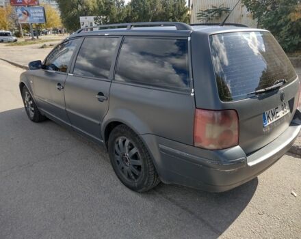 Серый Фольксваген Пассат Вариант, объемом двигателя 2.5 л и пробегом 340 тыс. км за 2500 $, фото 2 на Automoto.ua