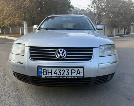 Сірий Фольксваген Пассат Варіант, об'ємом двигуна 2.5 л та пробігом 257 тис. км за 4200 $, фото 1 на Automoto.ua