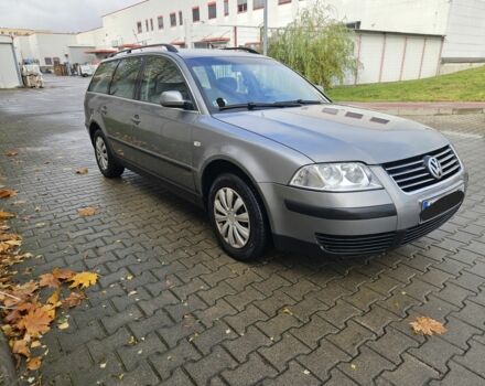 Фольксваген Пассат Варіант 2003 у Житомирі на Automoto.ua Сірий Фольксваген Пассат Варіант, об'ємом двигуна 1.9 л та пробігом 300 тис. км за 2100 $, фото 1 на Automoto.ua