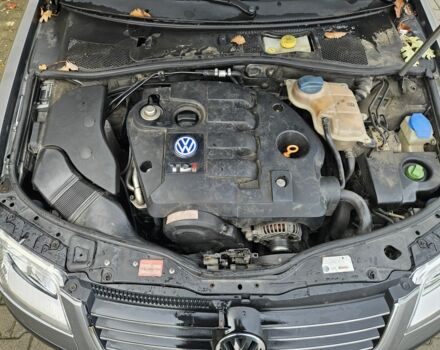 Фольксваген Пассат Варіант 2003 у Житомирі на Automoto.ua Сірий Фольксваген Пассат Варіант, об'ємом двигуна 1.9 л та пробігом 300 тис. км за 2100 $, фото 19 на Automoto.ua