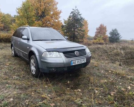 Серый Фольксваген Пассат Вариант, объемом двигателя 2.5 л и пробегом 400 тыс. км за 3900 $, фото 2 на Automoto.ua