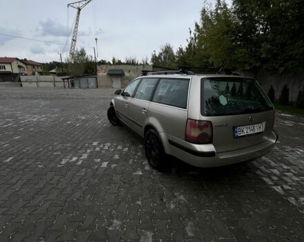 Сірий Фольксваген Пассат Варіант, об'ємом двигуна 1.8 л та пробігом 217 тис. км за 4300 $, фото 1 на Automoto.ua