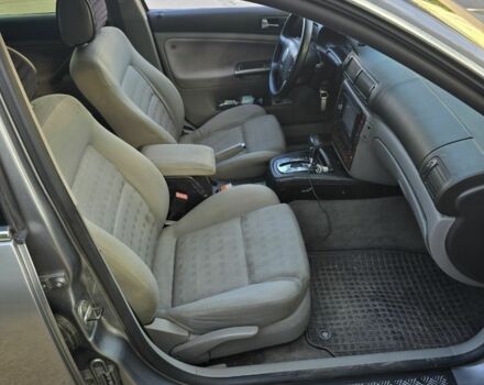 Серый Фольксваген Пассат Вариант, объемом двигателя 2.5 л и пробегом 390 тыс. км за 3400 $, фото 2 на Automoto.ua