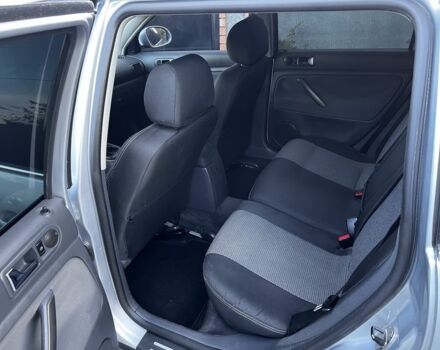 Серый Фольксваген Пассат Вариант, объемом двигателя 2 л и пробегом 255 тыс. км за 6000 $, фото 5 на Automoto.ua