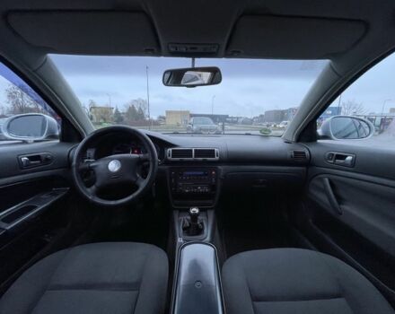 Серый Фольксваген Пассат Вариант, объемом двигателя 1.9 л и пробегом 330 тыс. км за 2500 $, фото 11 на Automoto.ua