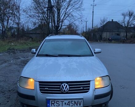 Серый Фольксваген Пассат Вариант, объемом двигателя 1.9 л и пробегом 256 тыс. км за 1400 $, фото 1 на Automoto.ua