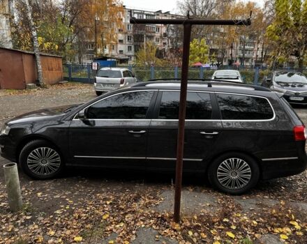 Серый Фольксваген Пассат Вариант, объемом двигателя 2 л и пробегом 250 тыс. км за 6150 $, фото 1 на Automoto.ua