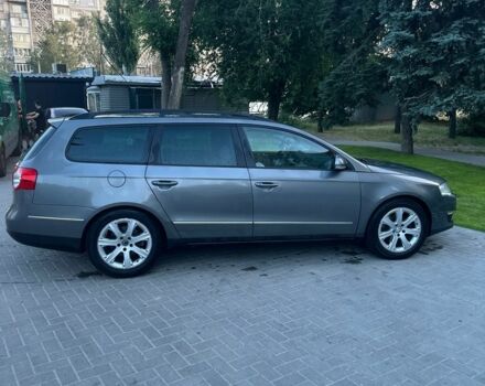 Серый Фольксваген Пассат Вариант, объемом двигателя 2 л и пробегом 370 тыс. км за 3800 $, фото 1 на Automoto.ua