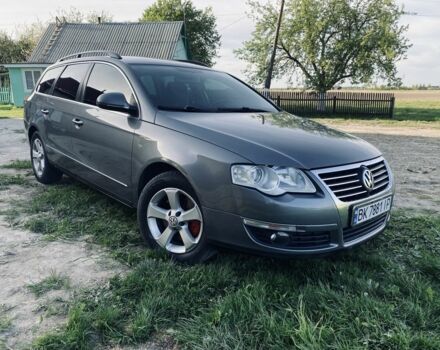 Сірий Фольксваген Пассат Варіант, об'ємом двигуна 2 л та пробігом 244 тис. км за 5500 $, фото 4 на Automoto.ua