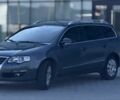 Сірий Фольксваген Пассат Варіант, об'ємом двигуна 2 л та пробігом 275 тис. км за 4206 $, фото 2 на Automoto.ua