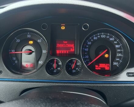 Серый Фольксваген Пассат Вариант, объемом двигателя 2 л и пробегом 400 тыс. км за 2800 $, фото 6 на Automoto.ua