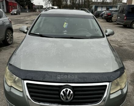 Сірий Фольксваген Пассат Варіант, об'ємом двигуна 2 л та пробігом 345 тис. км за 6000 $, фото 1 на Automoto.ua