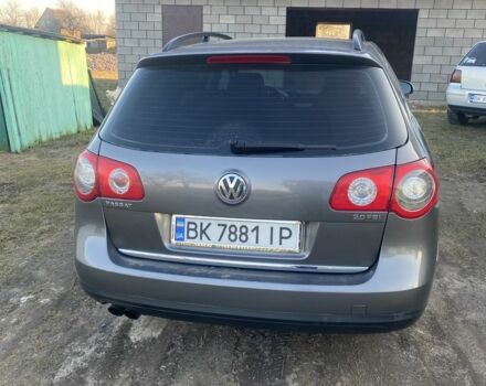 Сірий Фольксваген Пассат Варіант, об'ємом двигуна 2 л та пробігом 244 тис. км за 5500 $, фото 6 на Automoto.ua