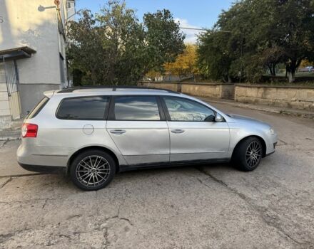 Серый Фольксваген Пассат Вариант, объемом двигателя 2 л и пробегом 257 тыс. км за 4950 $, фото 6 на Automoto.ua