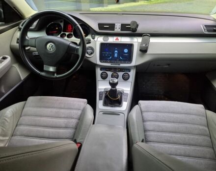 Серый Фольксваген Пассат Вариант, объемом двигателя 2 л и пробегом 282 тыс. км за 6300 $, фото 6 на Automoto.ua