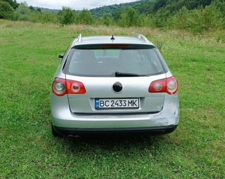 Сірий Фольксваген Пассат Варіант, об'ємом двигуна 2 л та пробігом 305 тис. км за 5000 $, фото 3 на Automoto.ua