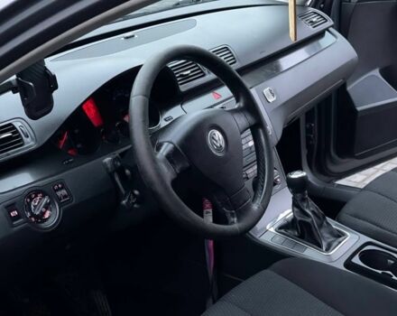 Серый Фольксваген Пассат Вариант, объемом двигателя 1.9 л и пробегом 327 тыс. км за 2250 $, фото 20 на Automoto.ua