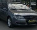 Серый Фольксваген Пассат Вариант, объемом двигателя 2 л и пробегом 300 тыс. км за 6800 $, фото 1 на Automoto.ua