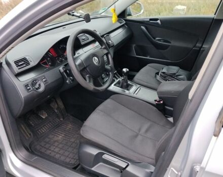 Серый Фольксваген Пассат Вариант, объемом двигателя 1.9 л и пробегом 318 тыс. км за 2950 $, фото 6 на Automoto.ua