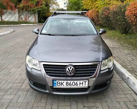 Фольксваген Пассат Вариант 2006 в Ровно на Automoto.ua Серый Фольксваген Пассат Вариант, объемом двигателя 2 л и пробегом 289 тыс. км за 6700 $, фото 1 на Automoto.ua