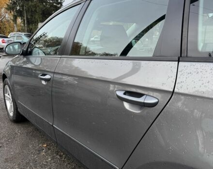 Сірий Фольксваген Пассат Варіант, об'ємом двигуна 1.6 л та пробігом 231 тис. км за 6699 $, фото 3 на Automoto.ua